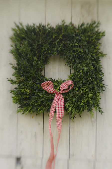 Square fresh boxwood wreath